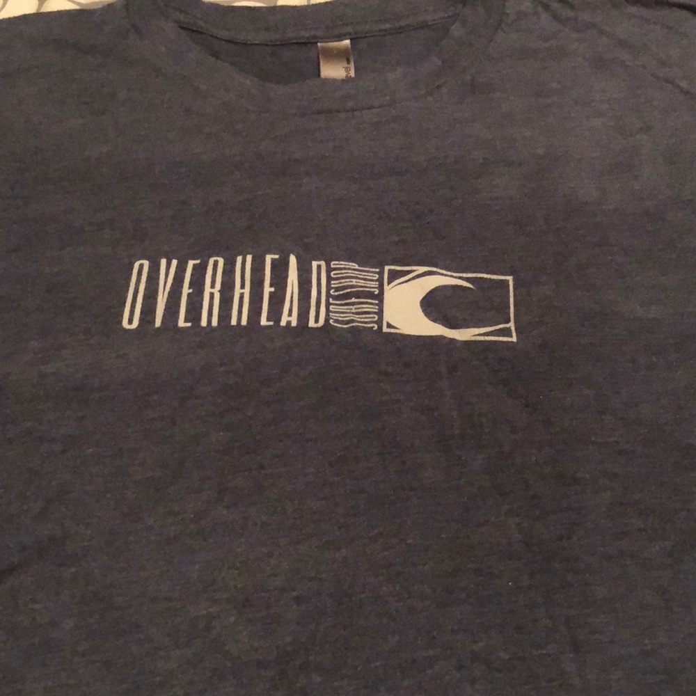 Men’s surf shop tee